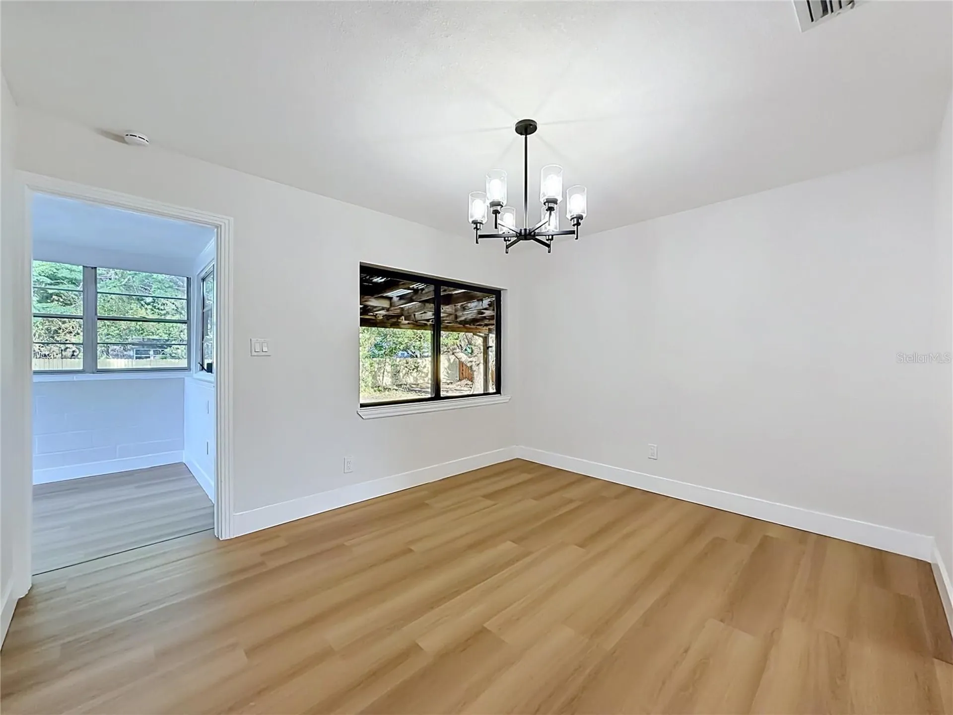 2105 Shaffer Place Orlando FL 32806