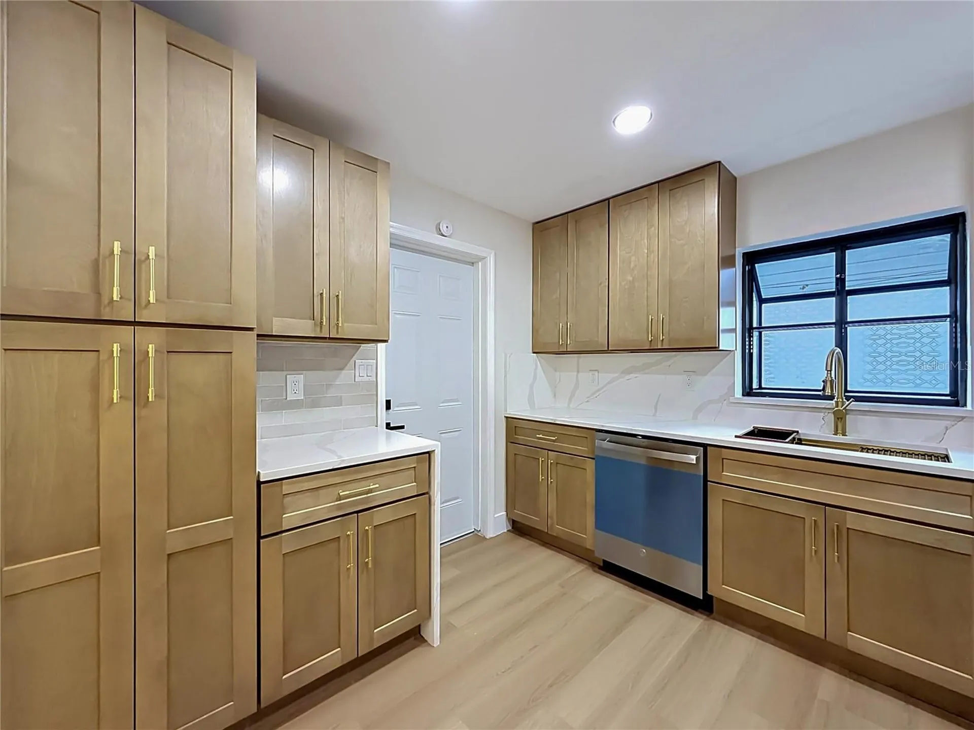 2105 Shaffer Place Orlando FL 32806