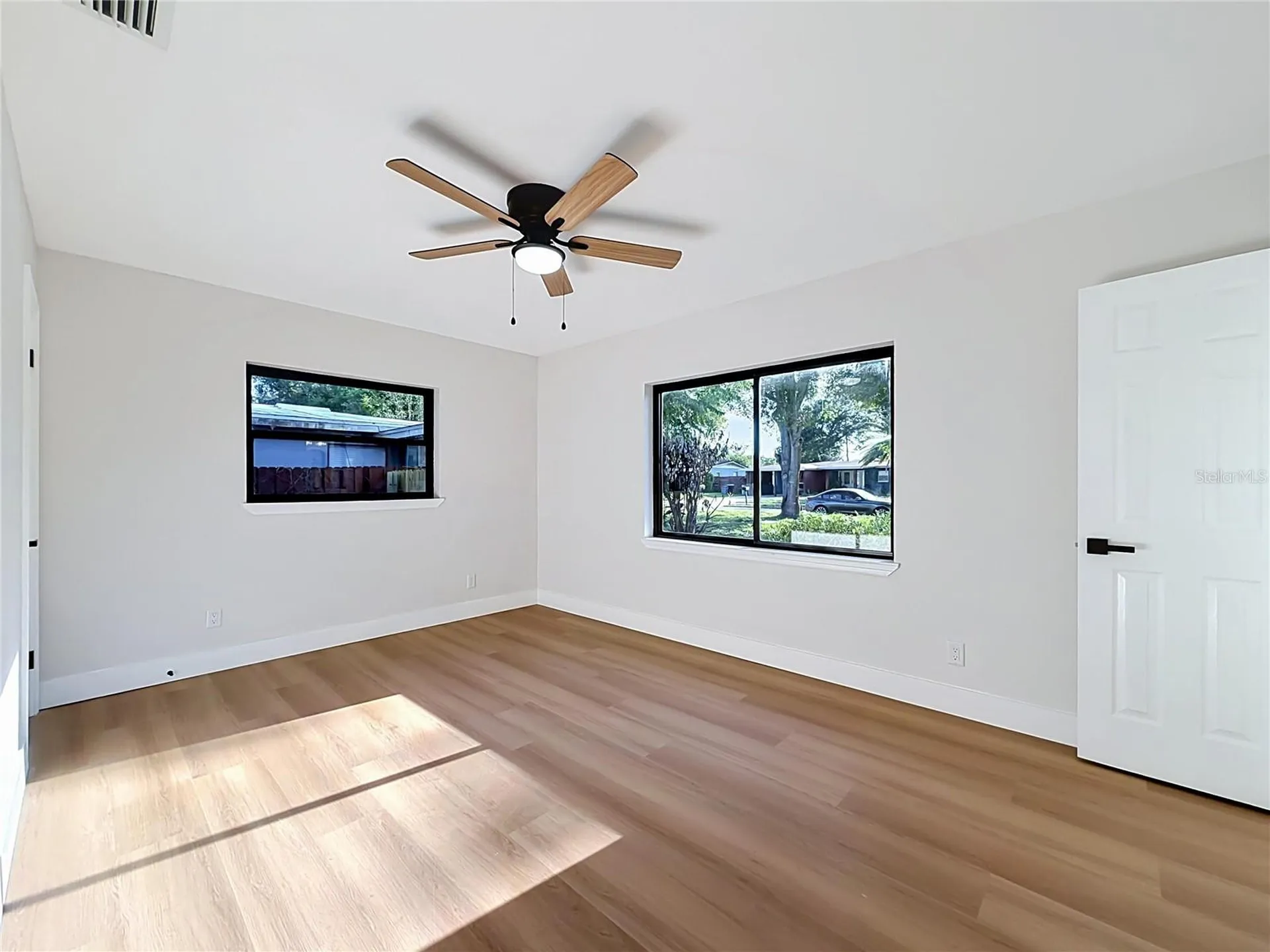 2105 Shaffer Place Orlando FL 32806