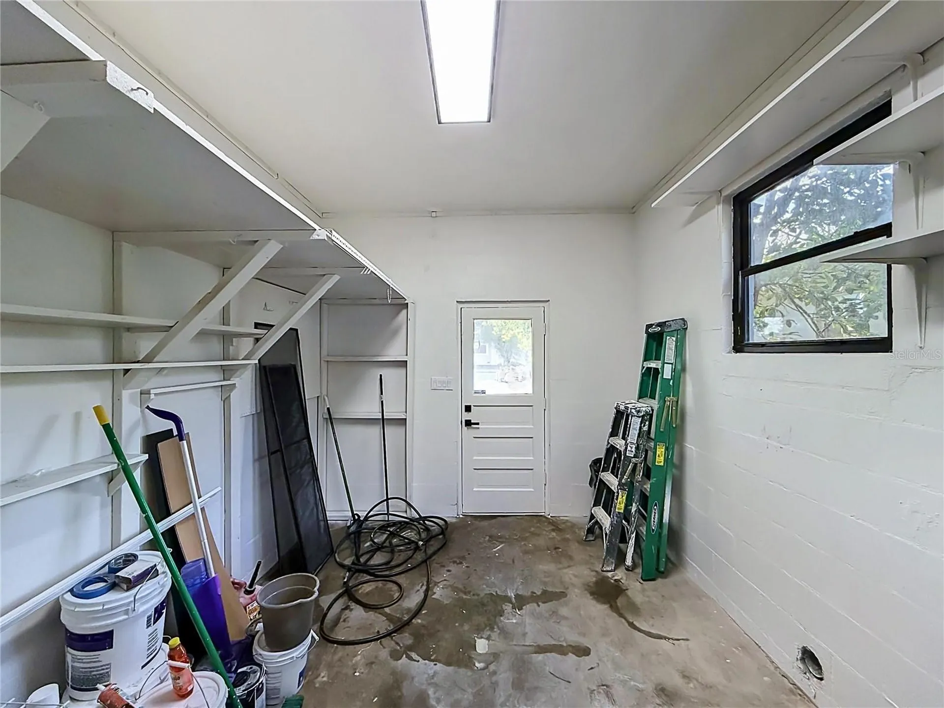 2105 Shaffer Place Orlando FL 32806