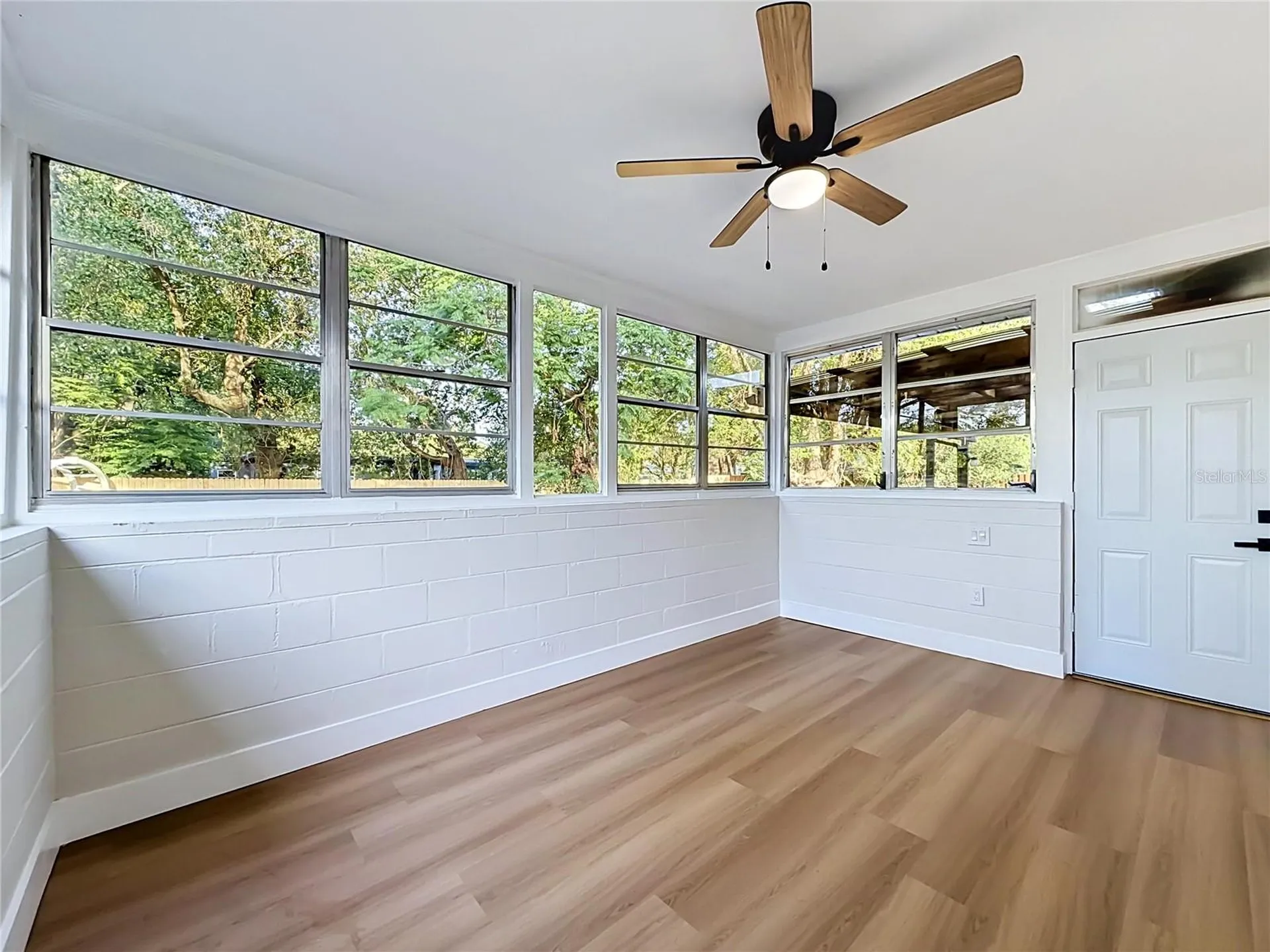 2105 Shaffer Place Orlando FL 32806
