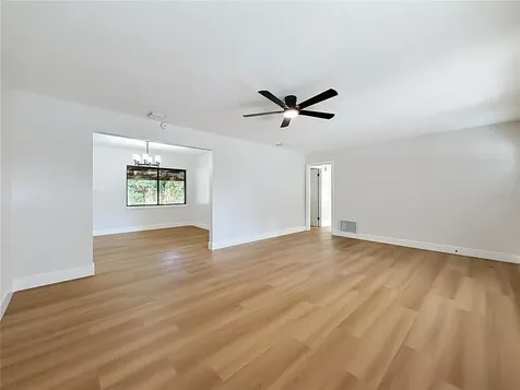 2105 Shaffer Place Orlando FL 32806