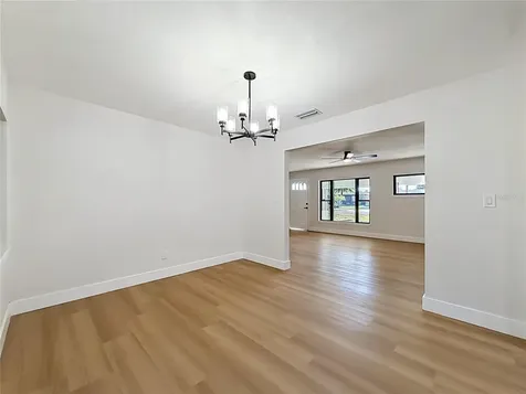 2105 Shaffer Place Orlando FL 32806