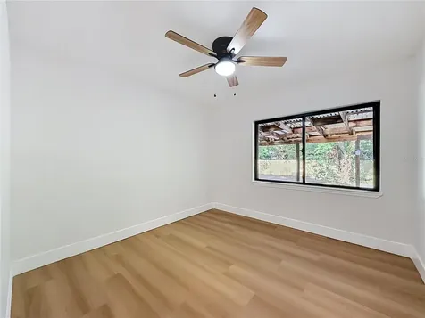 2105 Shaffer Place Orlando FL 32806