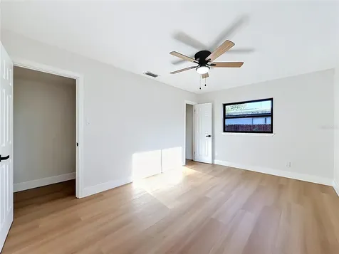2105 Shaffer Place Orlando FL 32806