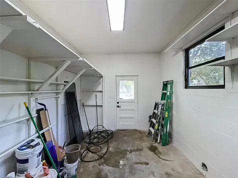 2105 Shaffer Place Orlando FL 32806