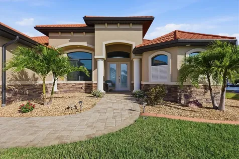 9266 Migue Circle Port Charlotte FL 33981