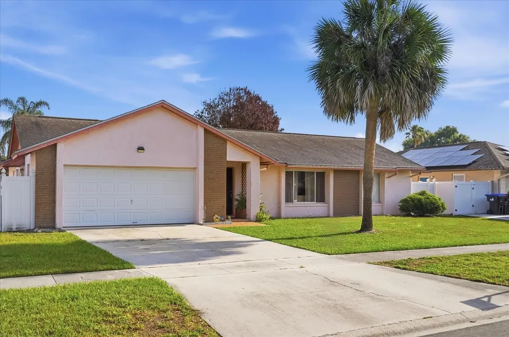 2643 Camomile Drive Orlando FL 32837