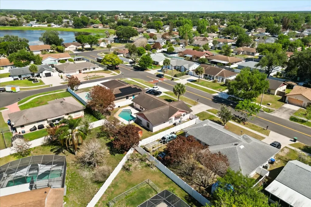 2643 Camomile Drive Orlando FL 32837