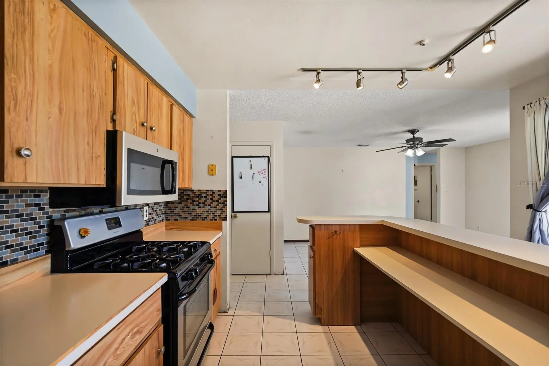 2643 Camomile Drive Orlando FL 32837