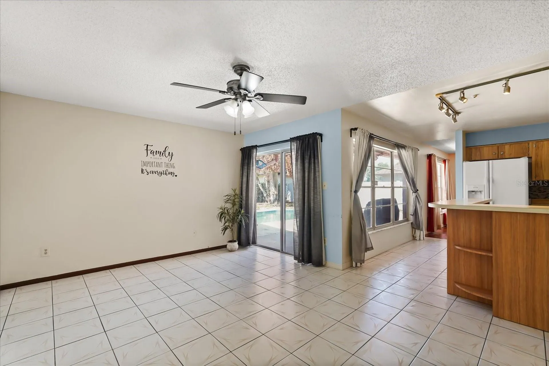 2643 Camomile Drive Orlando FL 32837