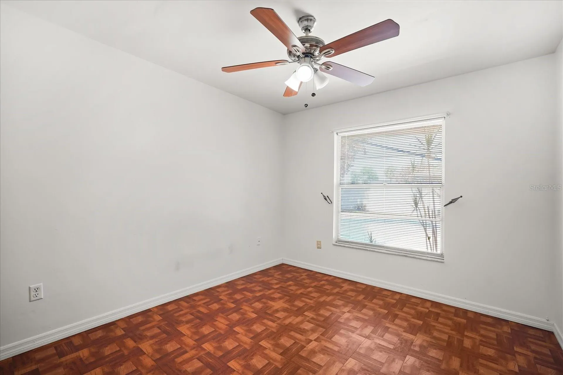 2643 Camomile Drive Orlando FL 32837