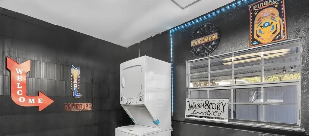 7799 46th Avenue N St Petersburg FL 33709
