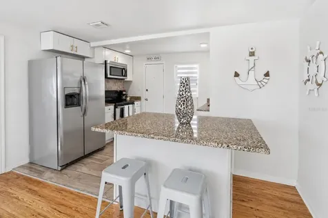 7799 46th Avenue N St Petersburg FL 33709