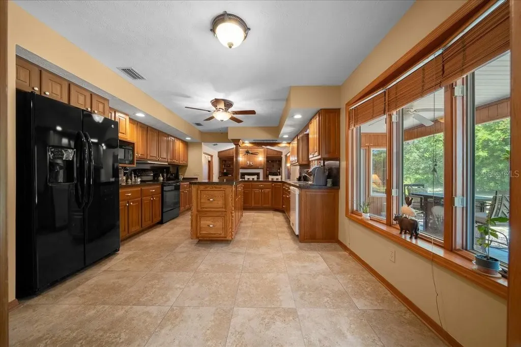 11 Sycamore Court W Homosassa FL 34446
