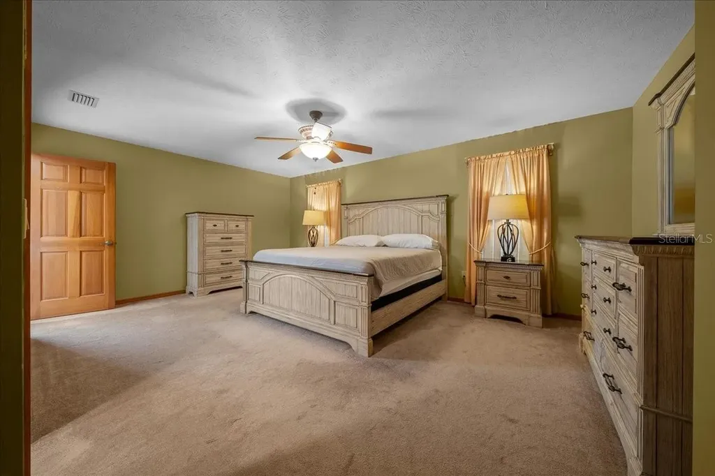 11 Sycamore Court W Homosassa FL 34446