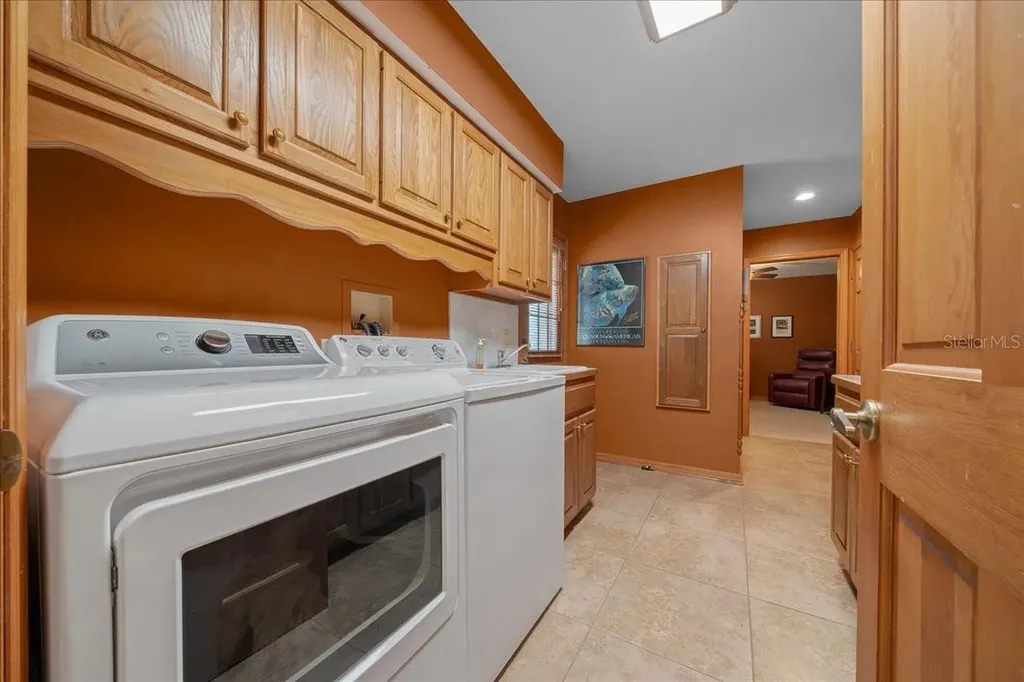 11 Sycamore Court W Homosassa FL 34446