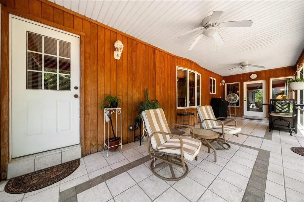 11 Sycamore Court W Homosassa FL 34446