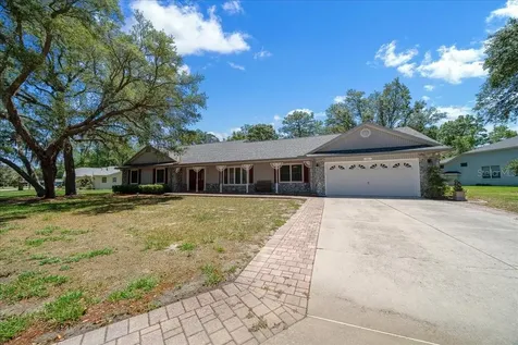 11 Sycamore Court W Homosassa FL 34446