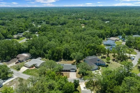 11 Sycamore Court W Homosassa FL 34446