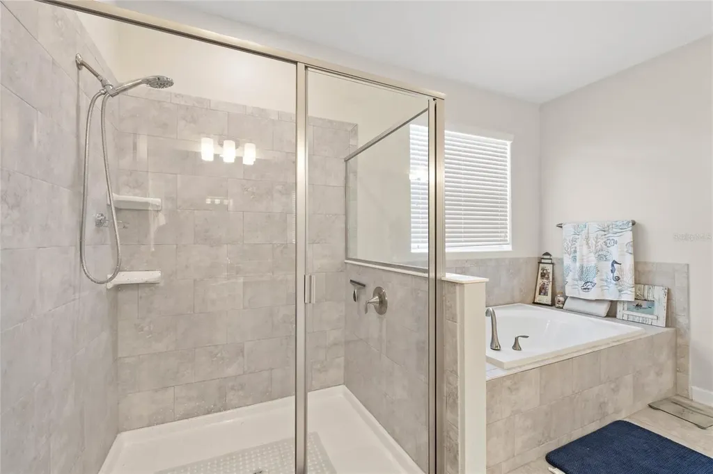5864 Alenlon Way Mount Dora FL 32757