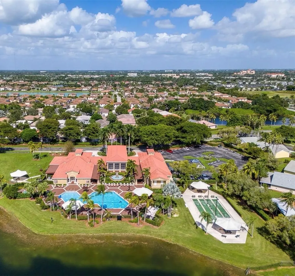 1970 SE 23rd Terrace Homestead FL 33035