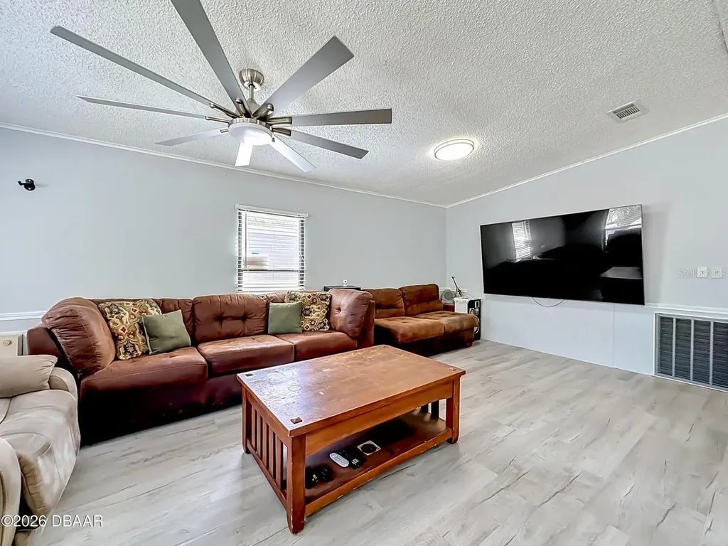 235 Clearwater Road Satsuma FL 32189