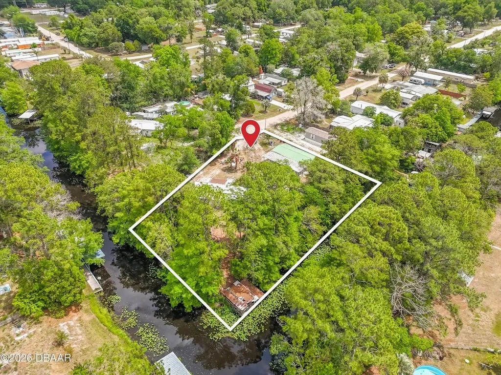235 Clearwater Road Satsuma FL 32189