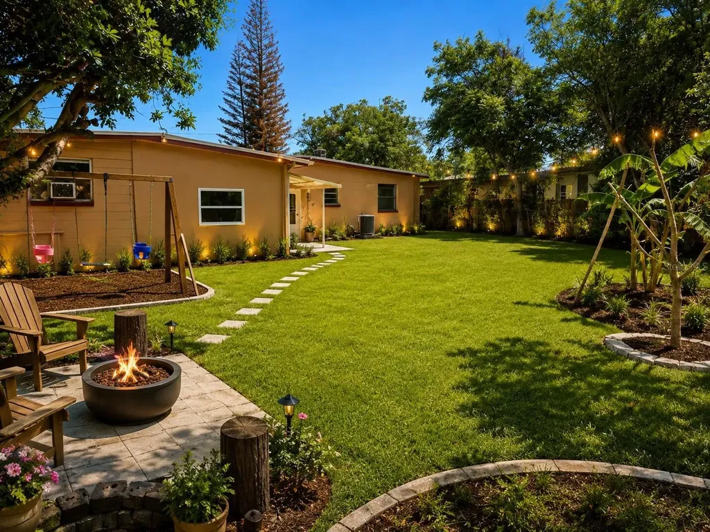 14 Japonica Drive Orlando FL 32807
