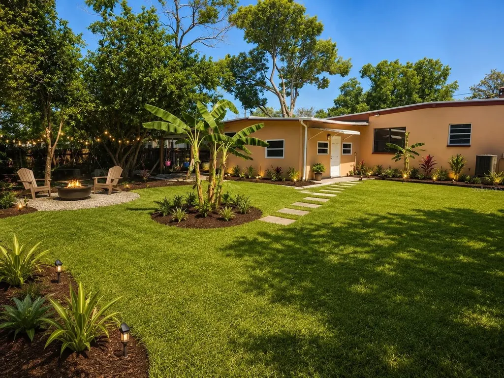 14 Japonica Drive Orlando FL 32807