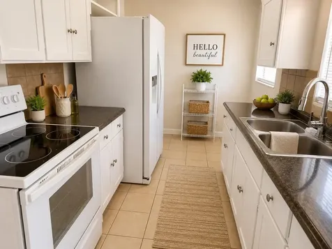 14 Japonica Drive Orlando FL 32807