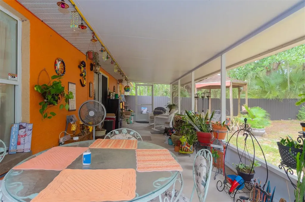 10 Sequoia Drive Trace Ocklawaha FL 32179
