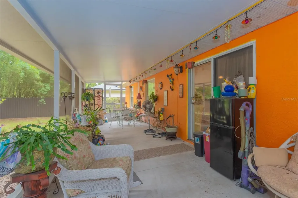 10 Sequoia Drive Trace Ocklawaha FL 32179