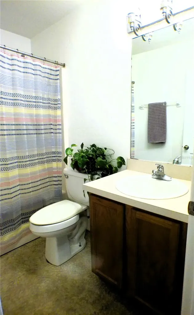 10 Sequoia Drive Trace Ocklawaha FL 32179
