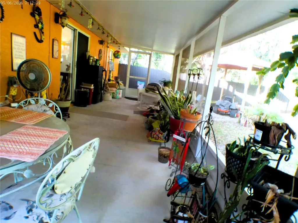 10 Sequoia Drive Trace Ocklawaha FL 32179