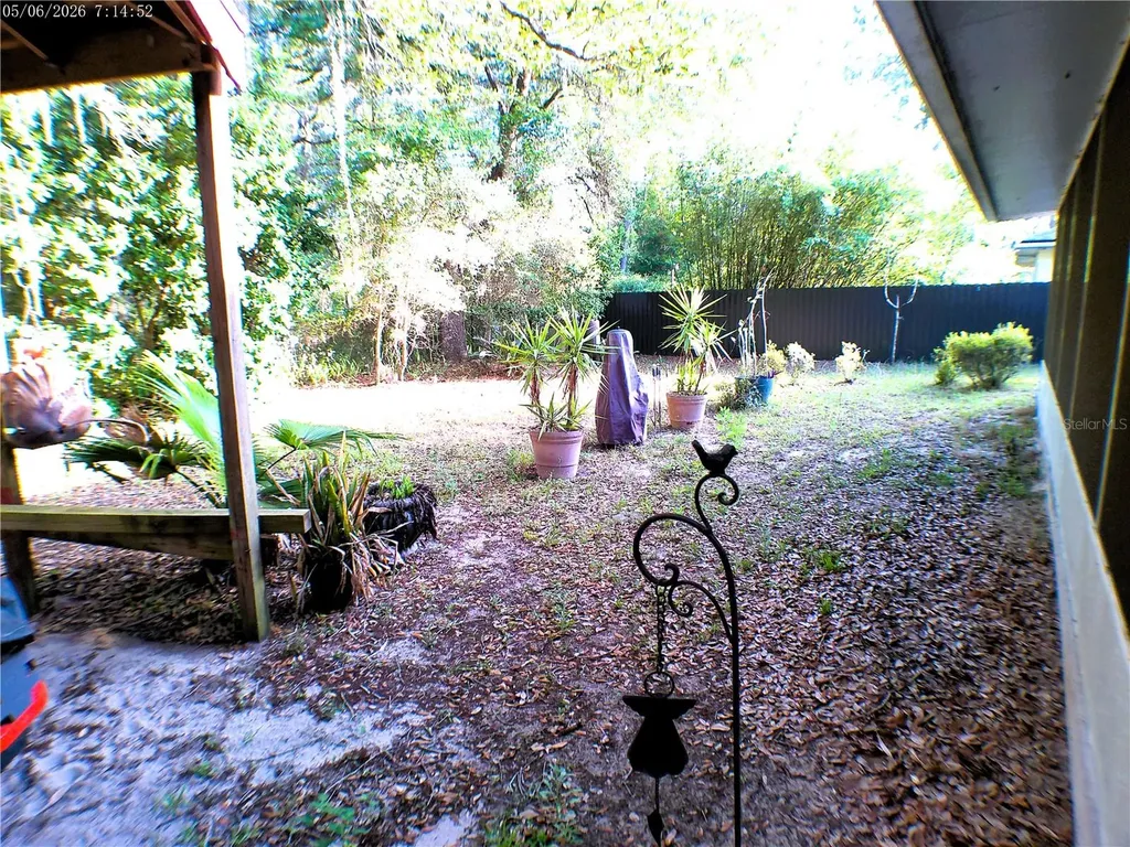 10 Sequoia Drive Trace Ocklawaha FL 32179