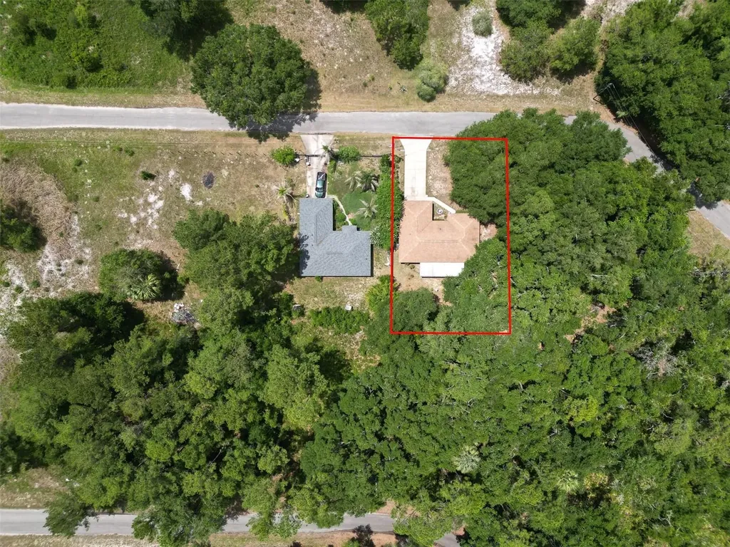 10 Sequoia Drive Trace Ocklawaha FL 32179
