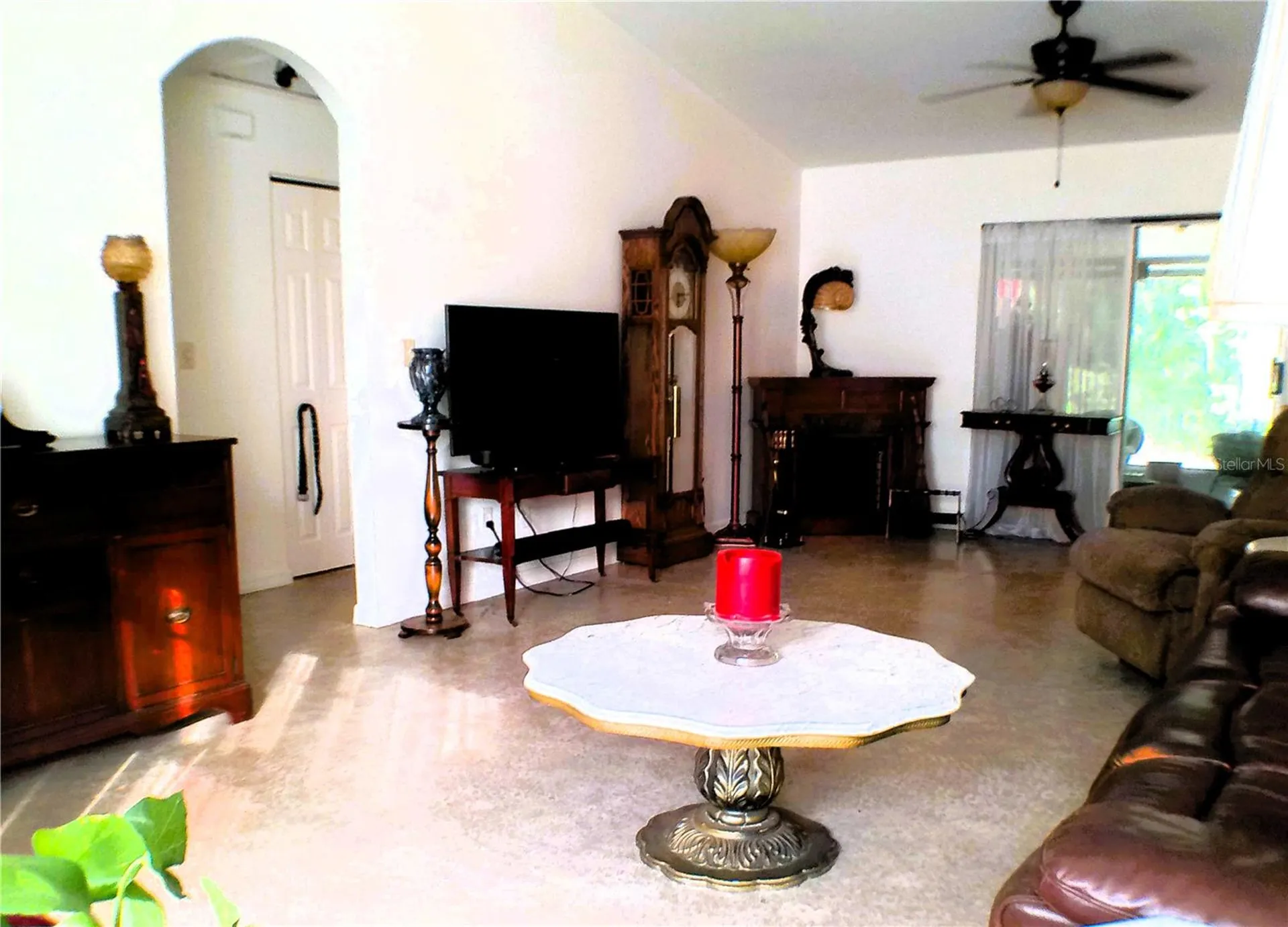 10 Sequoia Drive Trace Ocklawaha FL 32179