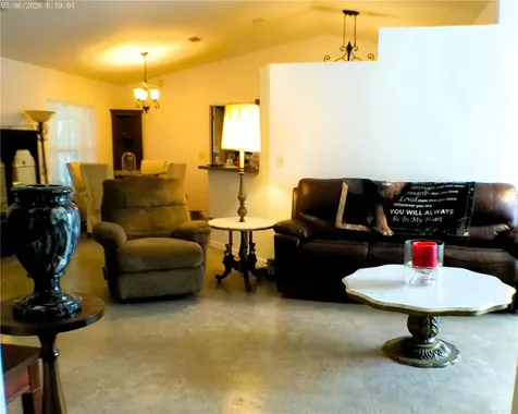 10 Sequoia Drive Trace Ocklawaha FL 32179