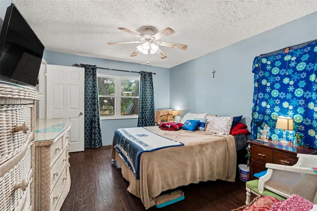 8061 Philatelic Drive Spring Hill FL 34606