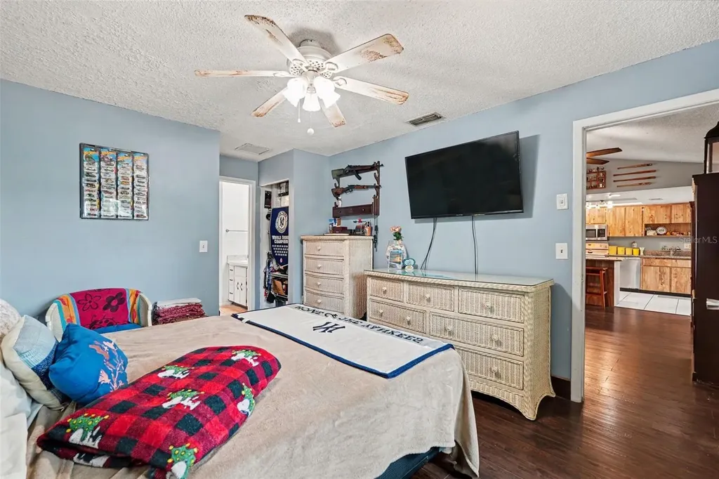 8061 Philatelic Drive Spring Hill FL 34606