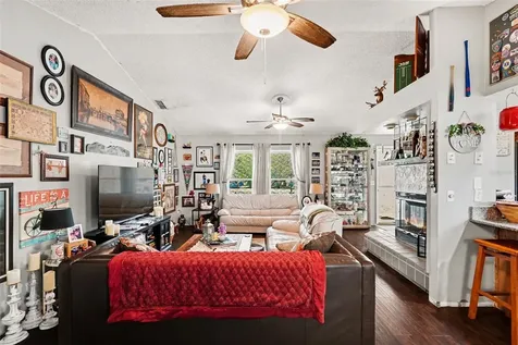 8061 Philatelic Drive Spring Hill FL 34606