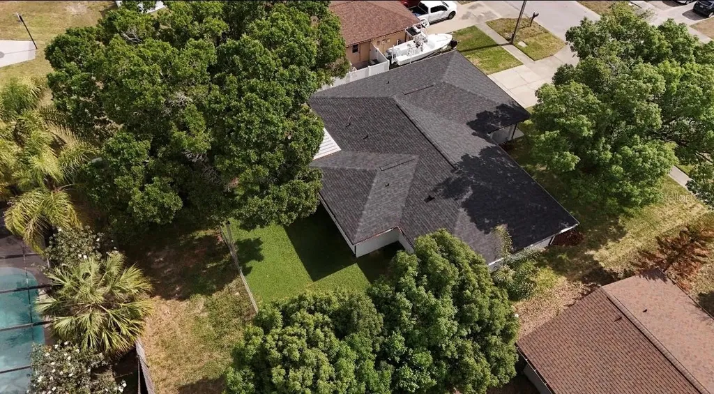6111 18th Street Zephyrhills FL 33542