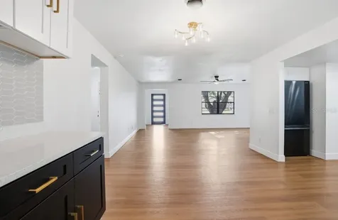 6111 18th Street Zephyrhills FL 33542