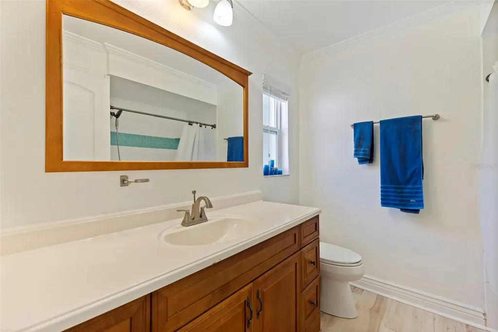 201 58th Avenue S St Petersburg FL 33705