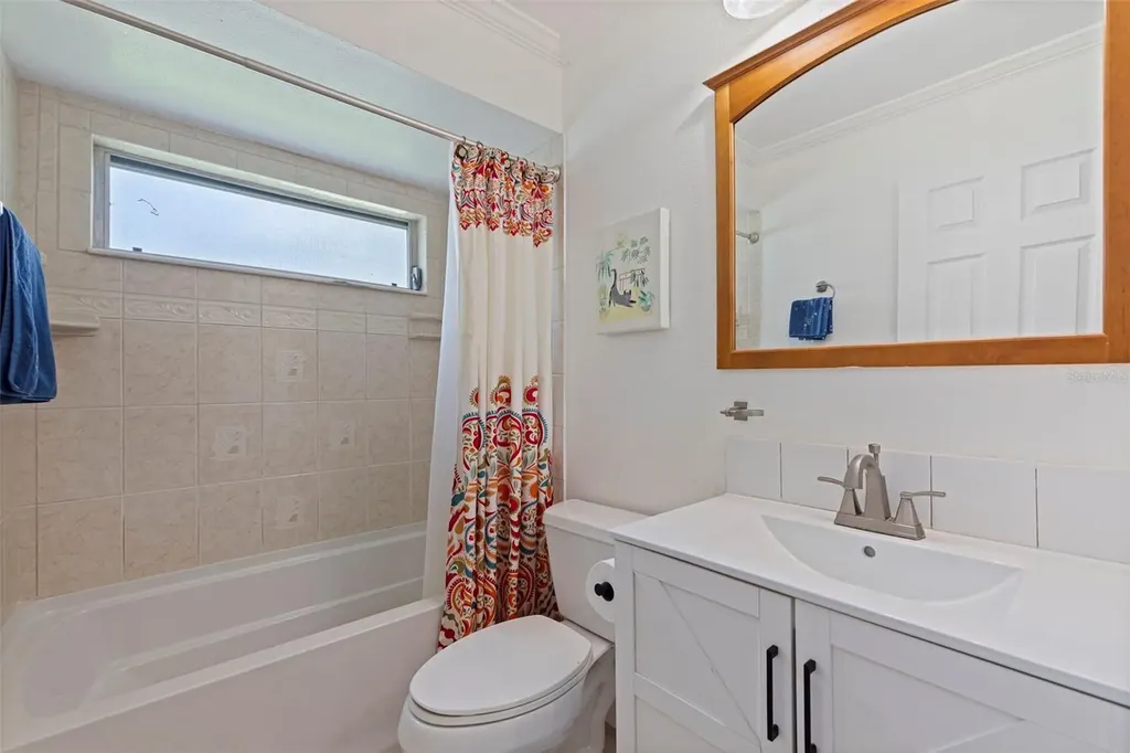 201 58th Avenue S St Petersburg FL 33705