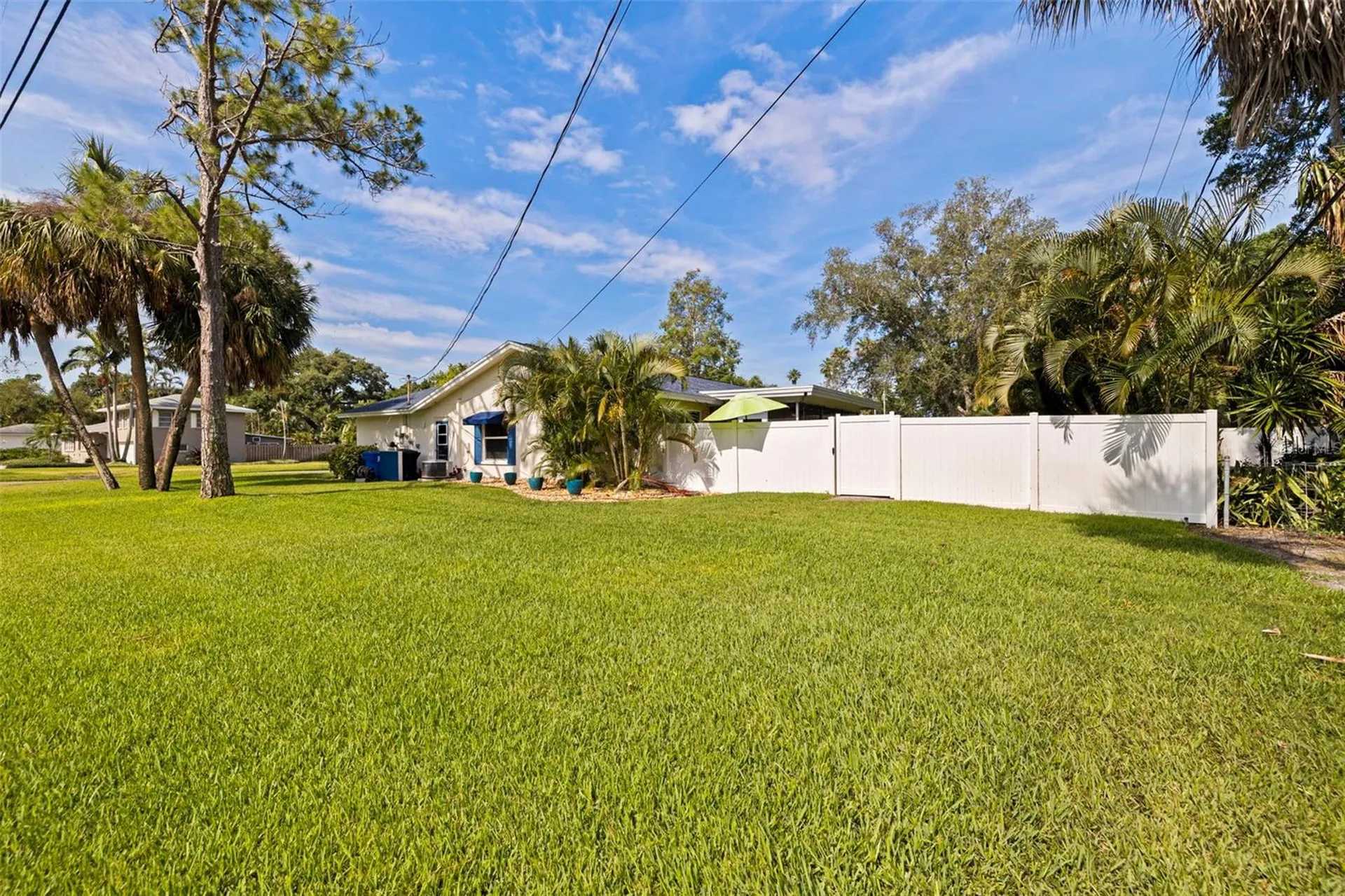 201 58th Avenue S St Petersburg FL 33705