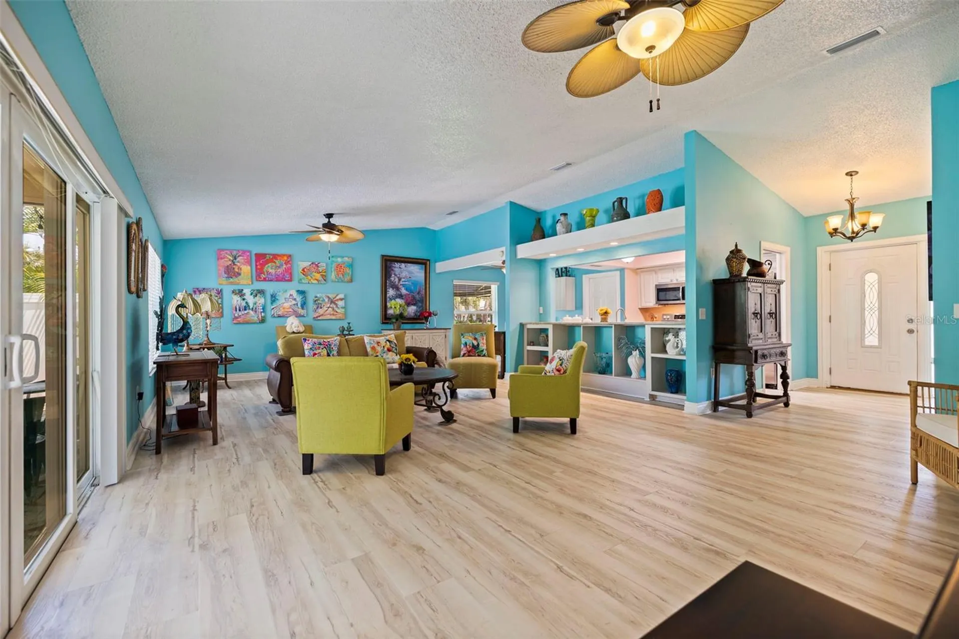 201 58th Avenue S St Petersburg FL 33705