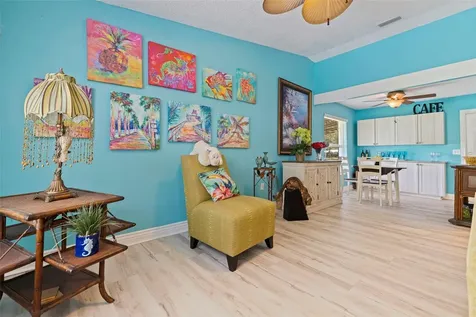 201 58th Avenue S St Petersburg FL 33705