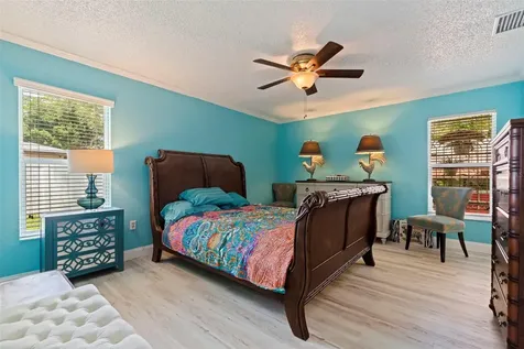 201 58th Avenue S St Petersburg FL 33705